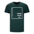 ECHO Cube ICI. MAINTENANT. États-Unis. T-Shirt en vert foncé - Vue de face